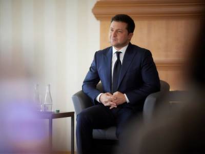 Зеленский укрепил лидерство в президентском рейтинге – опрос