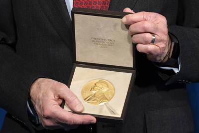 В Стокгольме назвали лауреатов Нобелевской премии по медицине