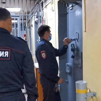 Саратовского полицейского заподозрили в майнинге криптовалюты на работе