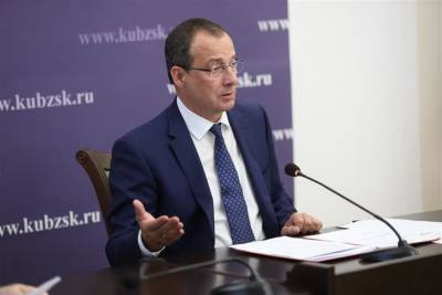 Депутаты ЗСК обсудили развитие семейных форм жизнеустройства детей на Кубани