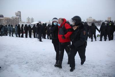 Суд Екатеринбурга признал законным снятие отпечатков у задержанных на митинге