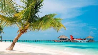 Бали начнет принимать иностранных туристов