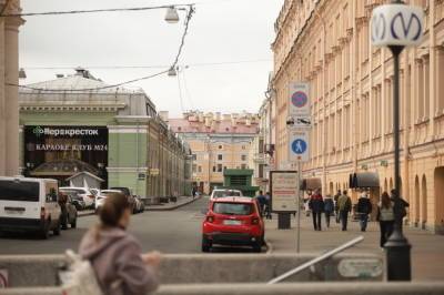 В центре Петербурга вновь обнаружили веселящий газ