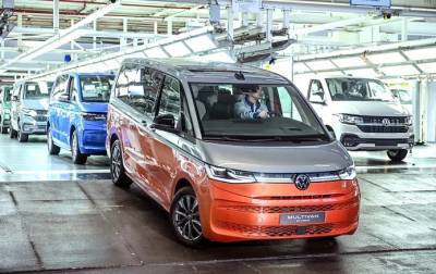 Началось серийное производство Volkswagen Multivan T7