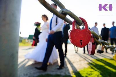 Жители Коми в 2021 году стали чаще регистрировать браки