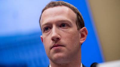 Цукерберг потерял 6,6 миллиарда долларов из-за сбоев Facebook, Instagram и WhatsApp