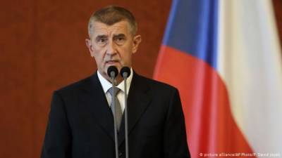 Премьер Чехии признал, что использовал оффшоры