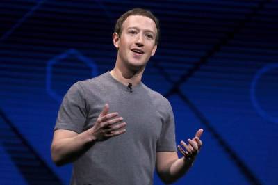 Цукерберг извинился перед пользователями Facebook