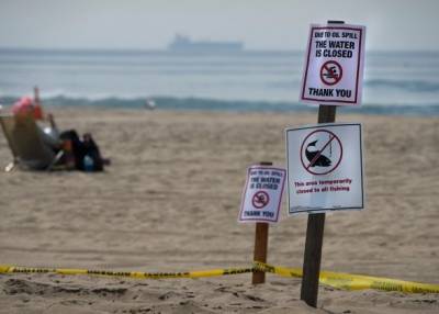 Ньюсом Гэвин - Разлив нефти в Калифорнии может закрыть пляжи на несколько месяцев, в округе ввели режим ЧП - unn.com.ua - США - Украина - Киев - шт. Калифорния - Экология