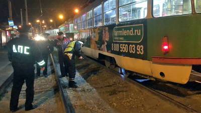 В Екатеринбурге трамвай задавил девочку