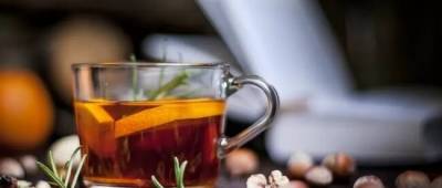 П’ять трав’яних чаїв, які зігріють восени, зміцнять імунітет і заспокоять нерви