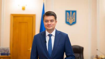 «Слугам» не хватает голосов за отставку Разумкова – Гончаренко