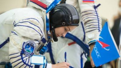 Дочери Юлии Пересильд переживают из-за полета матери на МКС