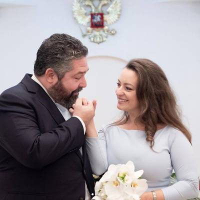 Российский императорский дом назвал "больными" тех, кто недоволен участием роты почетного караула в свадьбе князя Георгия
