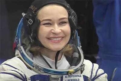 Как Юлию Пересильд и Клима Шипенко провожают в космос: поддержка звезд и родных, трансляция и детали
