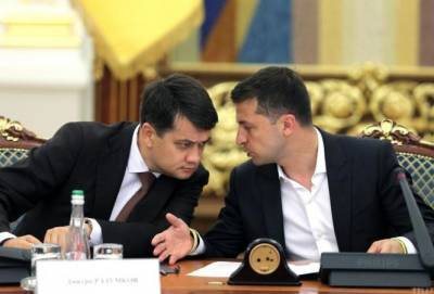 Рада отстранила Разумкова от ведения заседаний на два дня