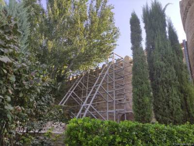 В Баку завершается реставрация крепостных стен Ичеришехер (ФОТО)