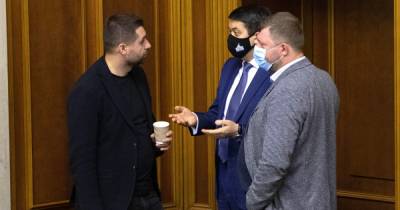 Продвигал выгодные себе инициативы: Корниенко назвал причины отставки Разумкова