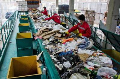 Миллиард на мусор: как правительство поможет регионам с сортировкой отходов