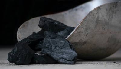 Китай просит банки финансировать угольные компании из-за энергокризиса