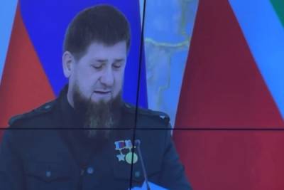 Кадыров прослезился на церемонии вступления в должность главы Чечни