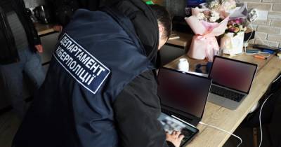 Украинские хакеры могут быть связаны с киберпреступниками REvil, - GovInfoSecurity (фото, видео)