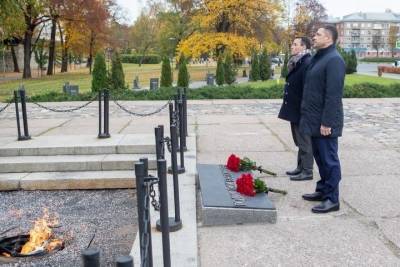 В Пскове почтили память бойцов, погибших в годы Великой Отечественной войны