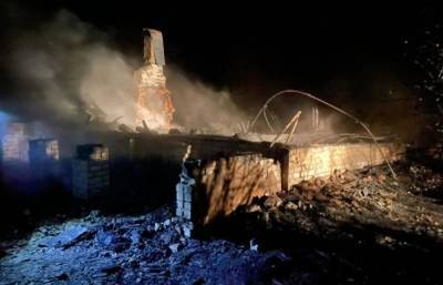 Ночью на пожаре в Тверской области погиб мужчина