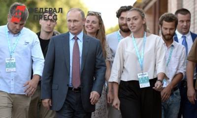 Путин одобрил введение должности советника по воспитанию в школе