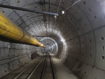 Омские диггеры пожарили сосиски в тоннелях недостроенного метро