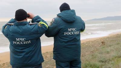 Двое спаслись после крушения прогулочного судна в Белом море