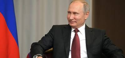 Путин рассказал, что его адъютант переболел коронавирусом бессимптомно