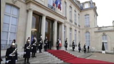 Французский депутат призвал Париж выйти из НАТО