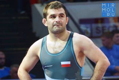Борец Магомедмурад Гаджиев выиграл чемпионат мира в составе Польши