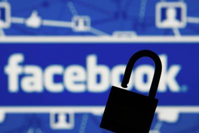 К Facebook в России впервые применят оборотные штрафы