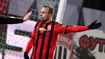 Карпин не исключил, что Глушаков успеет восстановиться к матчу со Словакией