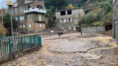 В нескольких районах Италии из-за гроз объявлен красный уровень опасности