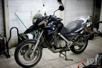 У кузбассовца арестовали мотоцикл за неуплату алиментов двум дочерям