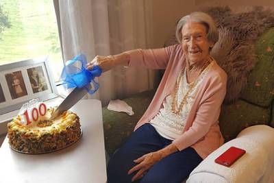 100-летняя женщина раскрыла секрет бодрости и рассказала о правильном питании - lenta.ru - Австралия - Голд-Кост - штат Квинсленд