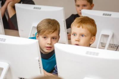 Попасть в команду Марка Цукерберга: родители из Сыктывкара смогут отдать своих детей в продвинутую кибершколу
