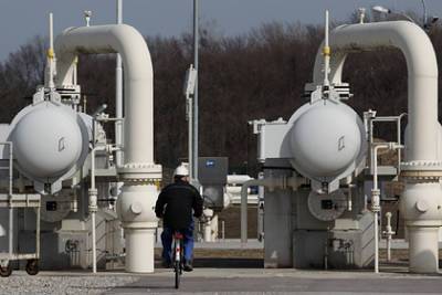 Цены на газ в Европе приблизились к 2000 долларов