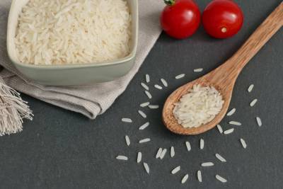 Диетолог Махаджан рассказала о пользе белого риса для худеющих