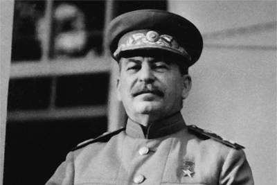 В красноярском министерстве образования прокомментировали празднование Дня учителя под портретом Сталина