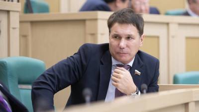 Карельские депутаты переизбрали на пост сенатора Игоря Зубарева