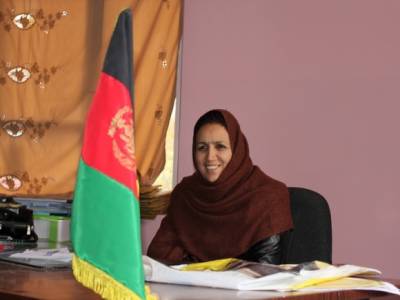 Женщин Афганистана, лишенных права преподавать в мужских школах, поздравили с Днем учителя