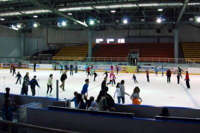 В Мурманске и Мончегорске открывается сезон массового катания на коньках