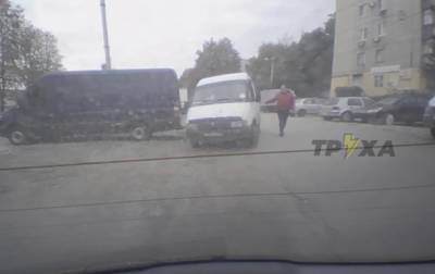 В Харькове угнали авто с картошкой "в счет зарплаты"