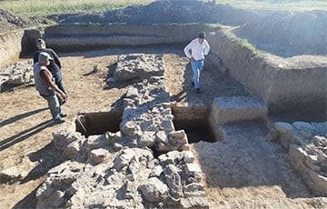 Найдены следы колонного дворца древней армянской столицы, основанной по совету Ганнибала