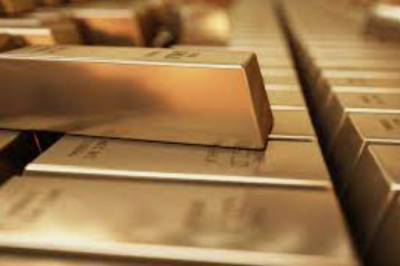 В августе мировые центробанки закупили в золотовалютные резервы 28,4 тонны золота