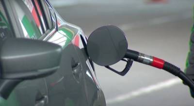 Страшный сон автомобилиста: в Украине резко подскочит стоимость топлива на АЗС, обнародованы цены